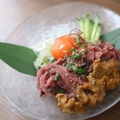 生雲丹と炙り牛のユッケ