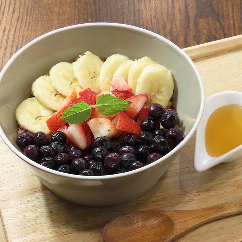 Le Cafe hakushima  JtF nNV}