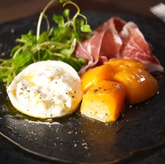 【ワインとエスニック/個室有】 CAL-VIET CINTAS365のおすすめ料理2