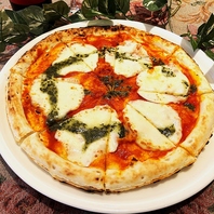 できたて人気メニューが多数