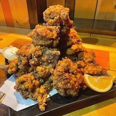 アンドレの唐揚げは大きくジューシー。オリジナル和えからシリーズもオススメです!!