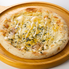 5種のチーズピザ