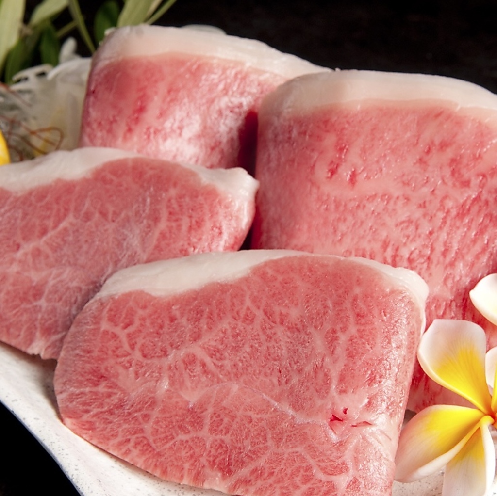 黒毛和牛特選ヘレ(極上)100g 3,450円