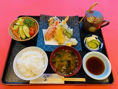 郷土料理 心平 しんぺい 和食 のランチ ホットペッパーグルメ