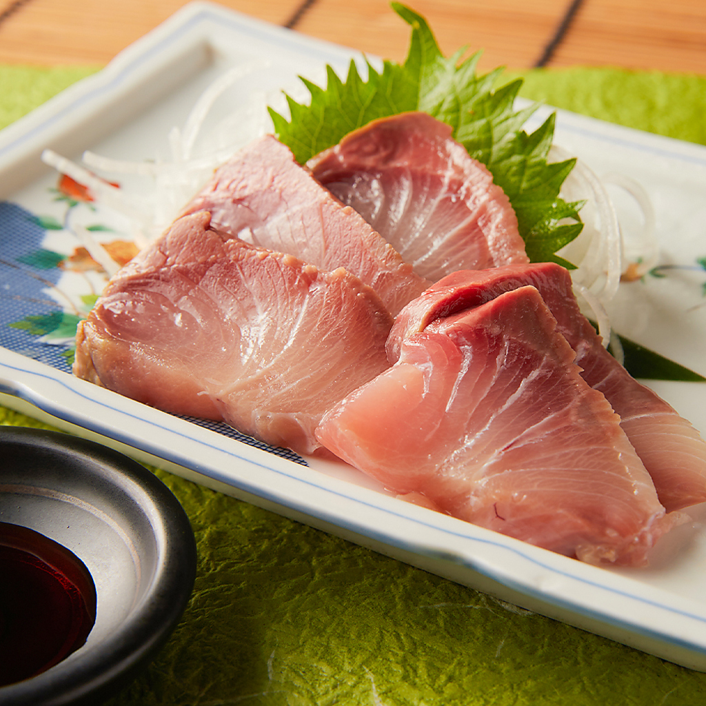 毎日仕入れる市場直送新鮮鮮魚の数々をリーズナブルに♪