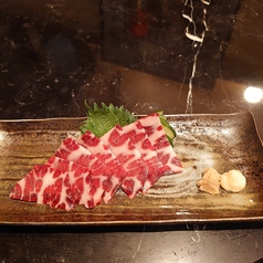 鯨油須の子（あぶらすのこ）刺し