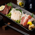 料理メニュー写真&nbsp;馬刺し三点盛り