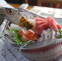 新鮮な海の幸と、季節の彩りを、日替わりでご用意◎