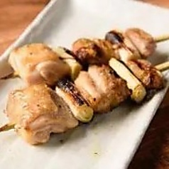 1本109円(税込)の「ねぎま」に心を込めて「ねぎまを世界へ。」