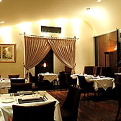 15名様から貸切可能です。貸切の場合、飲み放題も対応可能となっておりますので、価格はお問い合わせください。