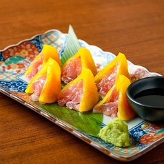 つまみトロたく