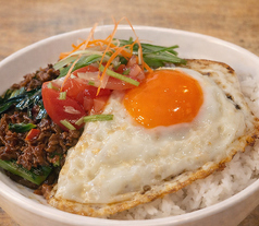 アジアン酒場 ABHIMANI アビマーニのおすすめテイクアウト1