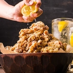 唐揚げは4個から。自家製にこだわっているので味も抜群。当店自慢の看板メニューです。