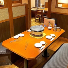 問屋厳選 焼肉 牛星 八潮駅南口店の雰囲気2