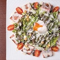 揚物店だからこそこだわるサラダ♪