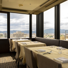 サルヴァトーレ クオモ SALVATORE CUOMO ザ キッチン 京都の雰囲気3