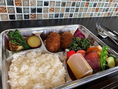 カニクリームコロッケ弁当