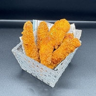 カリッと揚げたスパイシーチキンクランチ