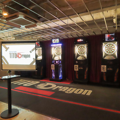 ダーツメインの方はハイテーブルへ♪