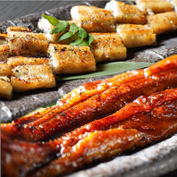 炭火でじっくり焼き上げた「うなぎ」をご提供しています