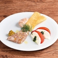 料理メニュー写真&nbsp;３種前菜盛り合わせ