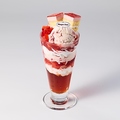 料理メニュー写真&nbsp;いちごパフェ