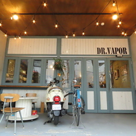 店内でベイプの体験も