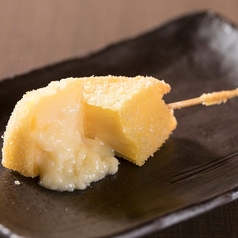 《串揚げ》カマンベールチーズ