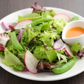 料理メニュー写真&nbsp;有機野菜たっぷりオーガニックグリーンサラダ