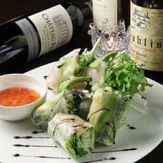 海老とアボカドの生春巻き