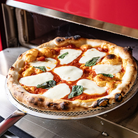 『窯焼きナポリピッツァ』が自慢です！