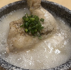 鶏白湯 ホロホロ骨付き鶏モモ肉おでん