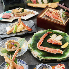 旬の味覚を詰め込んだ充実のかに料理で贅沢な時間を演出