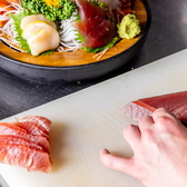 様々なシチュエーションに対応出来る鮮魚・馬刺し・逸品料理の数々...当店でぜひ、全国各地の郷土料理をご堪能ください。
