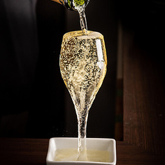 名物！こぼれスパークリングワイン