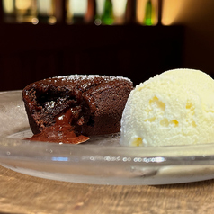 人気No.１　フォンダンショコラアイスクリーム添え