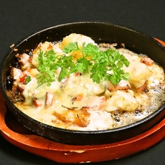 鉄板を使った様々なメニューをご提供