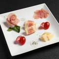 料理メニュー写真&nbsp;おつまみ盛り合わせ