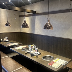 宴会席　20名様までの宴会が可能です掘りごたつでパーテーションで個室間も保たれます。