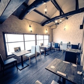 10名様から貸切もOK！着席で12～14名様、立食で最大20名様までご入店いただけるので、同窓会や仲間内のお集まりなどさまざまなシチュエーションでご利用いただけます◎