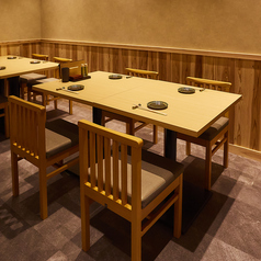 6名テーブル席