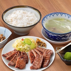 牛たん味くらべ定食<塩6切×味噌6切>