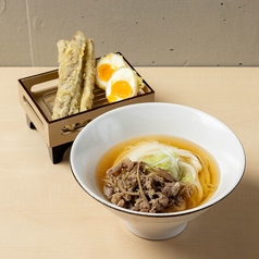 半熟卵天と牛しぐれごぼう天うどん(温)