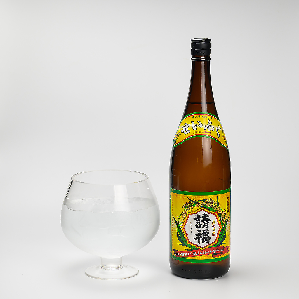 ドリンクメニューも豊富でうれしい！2種類の飲み放題コースをご用意しております。当店で是非乾杯を!
