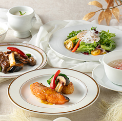 中国割烹旅館 掬水亭 レストラン天外天のコース写真