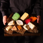 チーズ家にきたからにはぜひお気に入りのチーズを見つけてみてください♪お洒落プレートもご用意