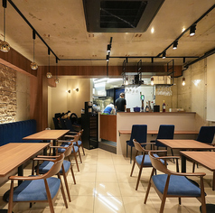 幸せバルKANEL 船橋イタリアン店の雰囲気1