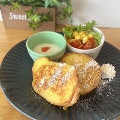 フレンチトーストモーニング