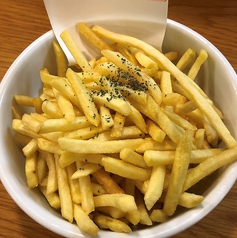 カチ盛りフライドポテト