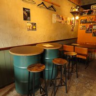 カジュアルな雰囲気の店内でごゆっくりと♪